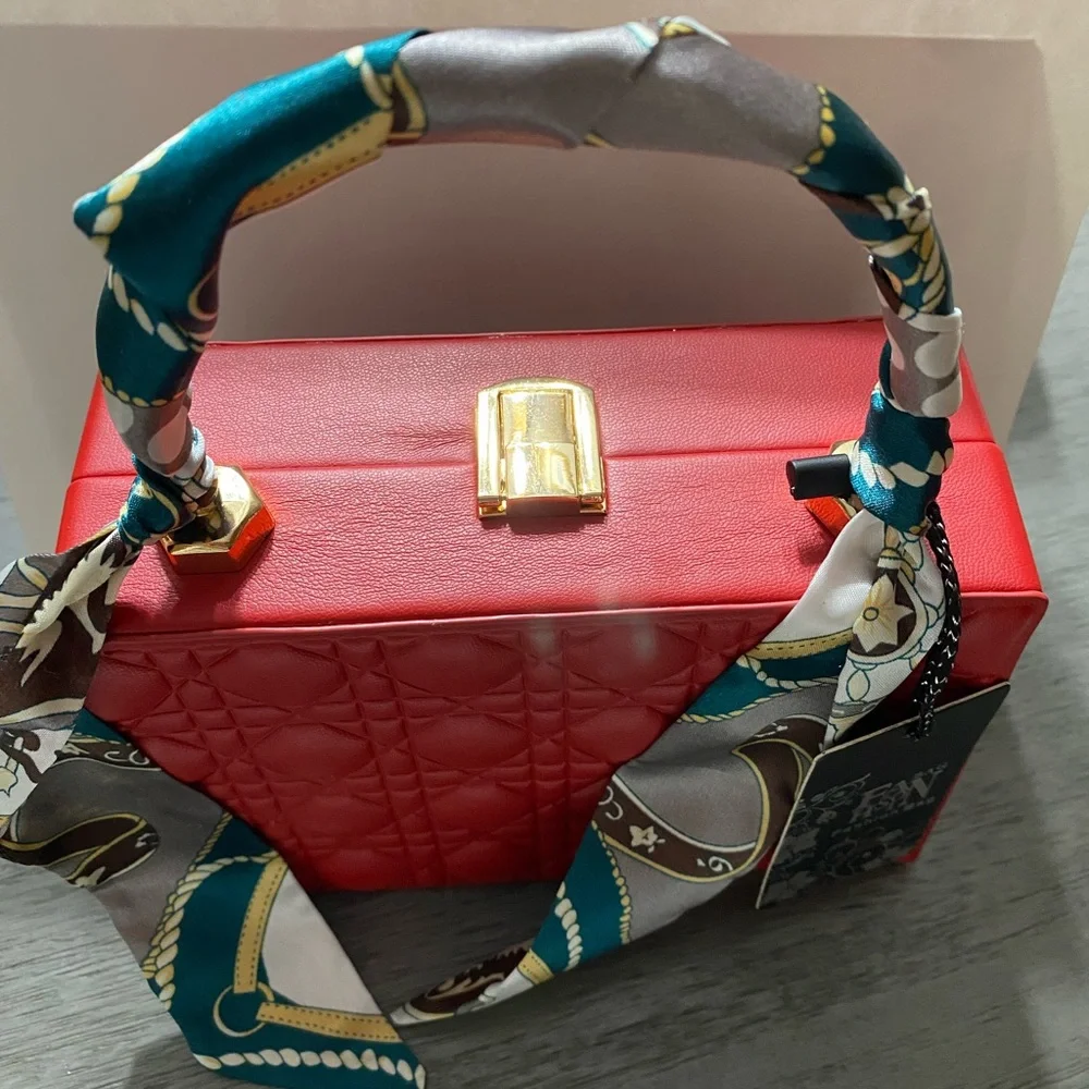 Elegant Red Quilted Handbag with Scarf Accent and Gold tone chain - Picture 2 of 5